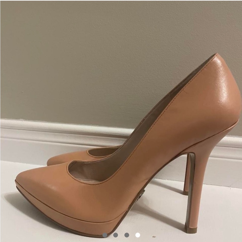 Nine West love furry heels
